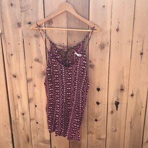 Love Riche V-beck Romper